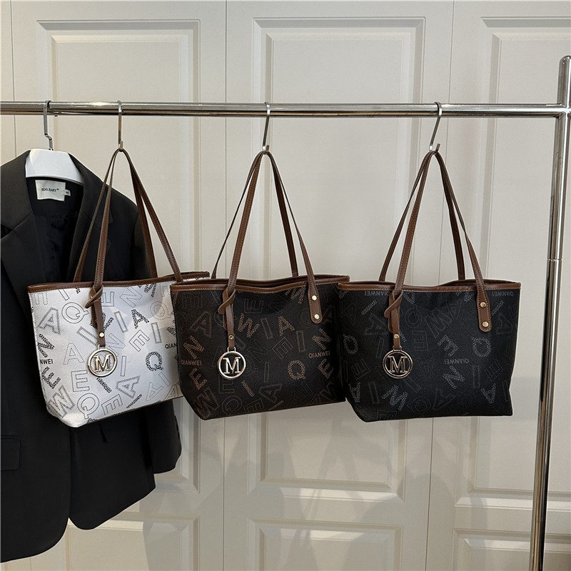 Printed Large Tote Shoulder Bag