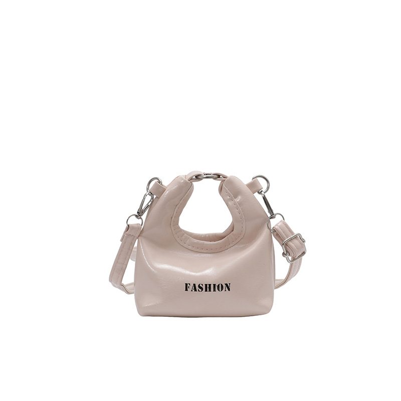 Minimalist Letter Detail Top-Handle Shoulder Bag view 10