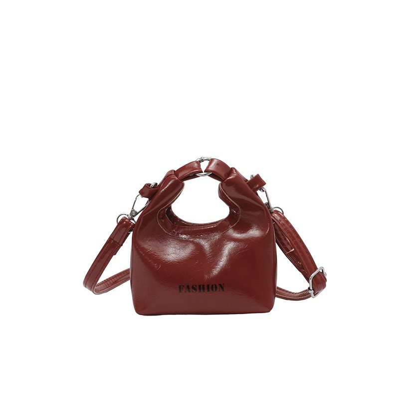 Minimalist Letter Detail Top-Handle Shoulder Bag view 11