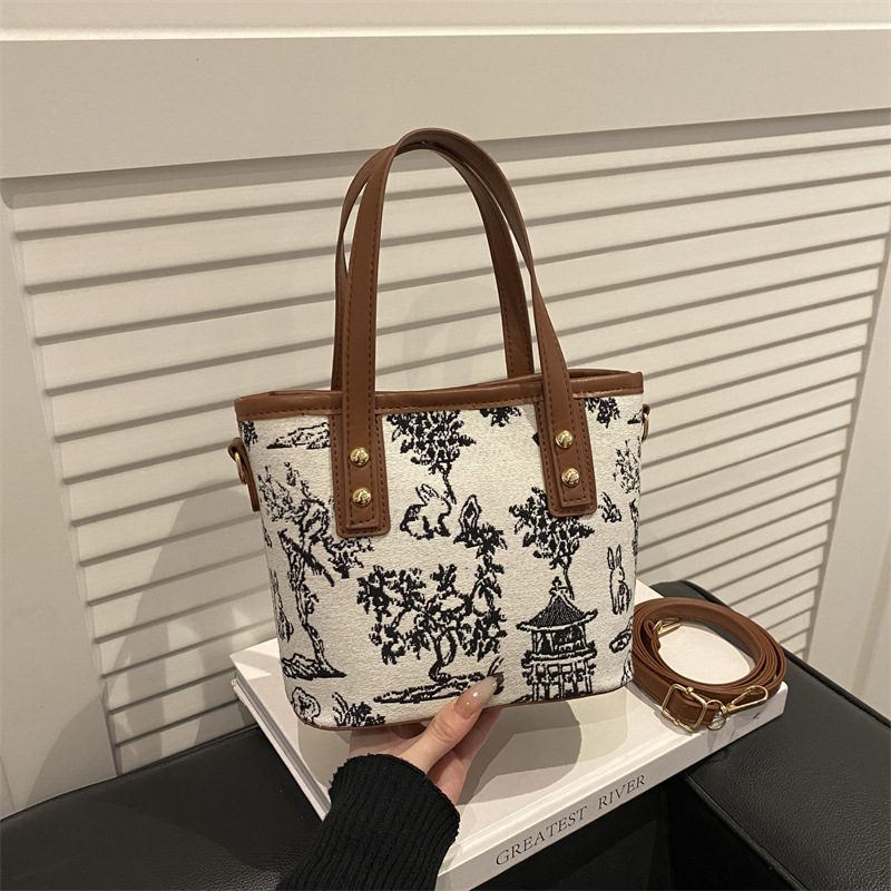 Vintage Large Capacity Casual Commuter Tote Bag view 2
