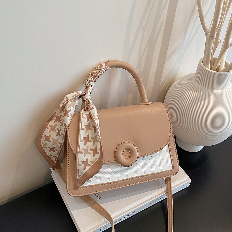 Bolsa Quadrada com Alça Superior e Blocos de Cor view 3