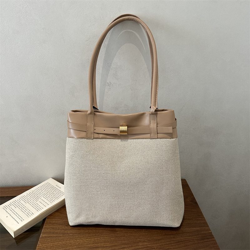 Minimalist Top-Handle Commuter Tote view 3