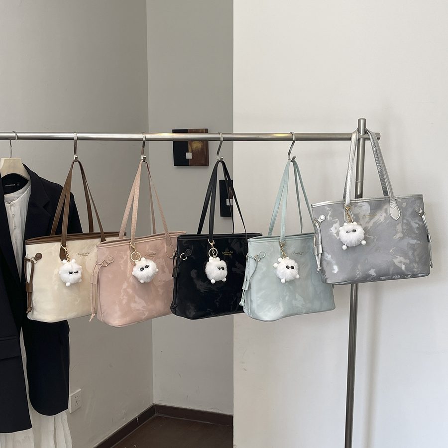 Chic Large Capacity Shoulder Underarm Tote Bag
