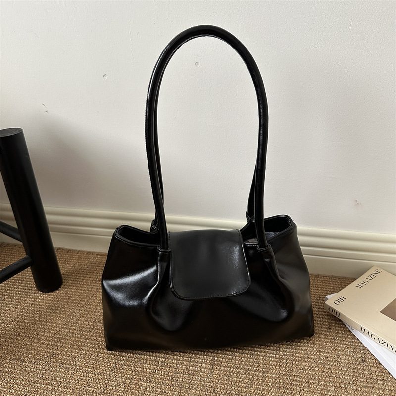 Premium Textured Large Capacity Retro Tote Bag view 3