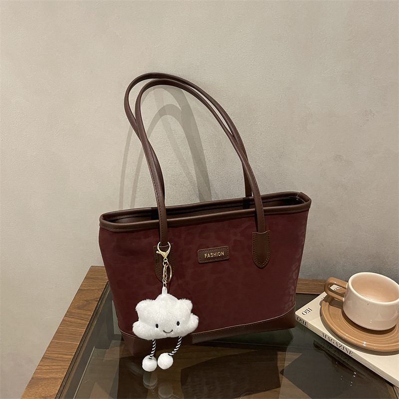 Large Capacity Versatile Retro Casual Tote Bag view 3