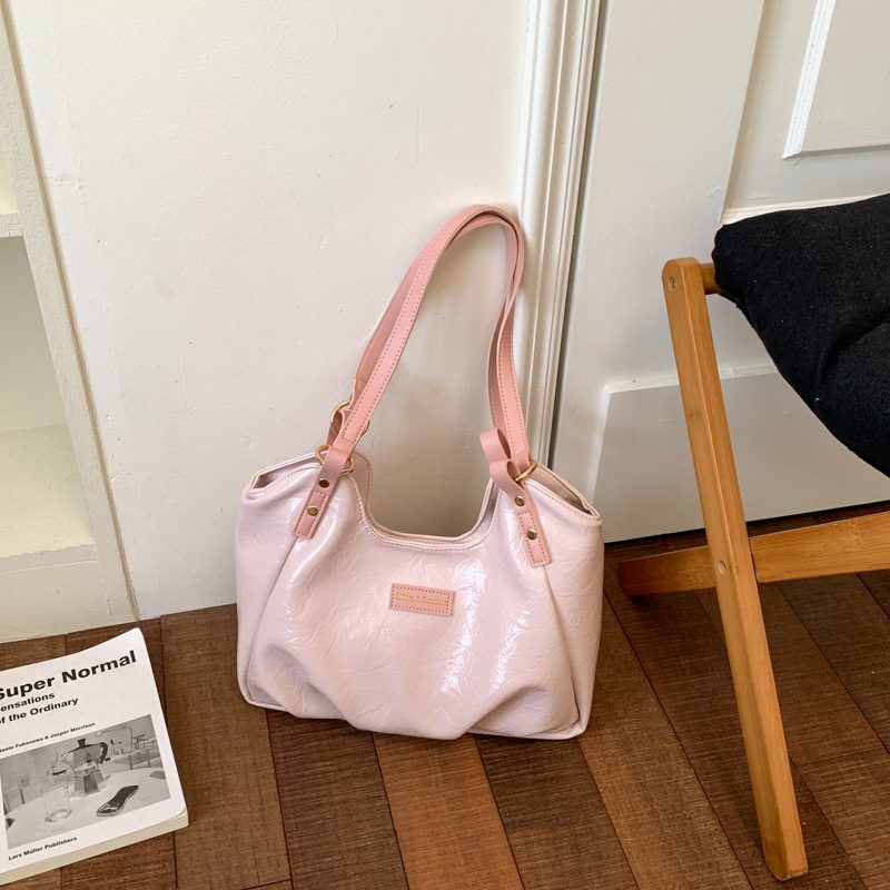 Retro Minimalist Large Capacity Shoulder Tote Bag view 2