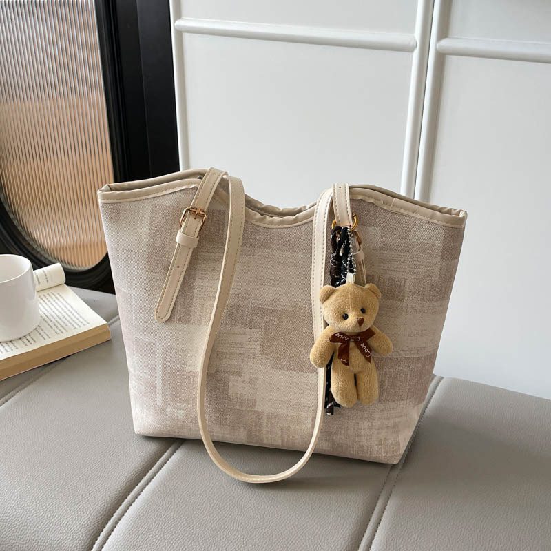Large Capacity Commuter Shoulder Tote Bag view 2