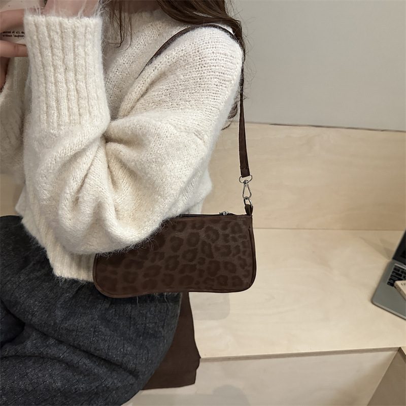 Leopard Print Mini Shoulder Handbag view 3