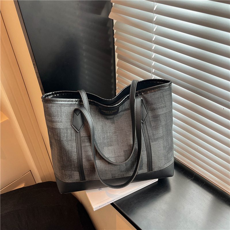 Large Casual Shoulder Tote Bag view 8