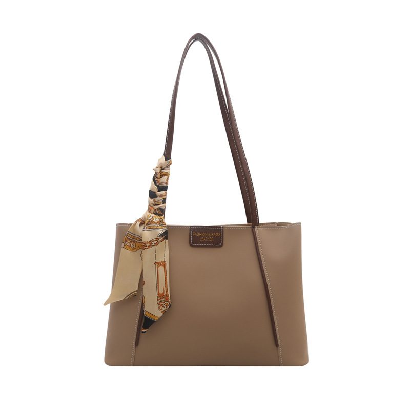 Light Luxury Top-Handle Tote Shoulder Bag view 6