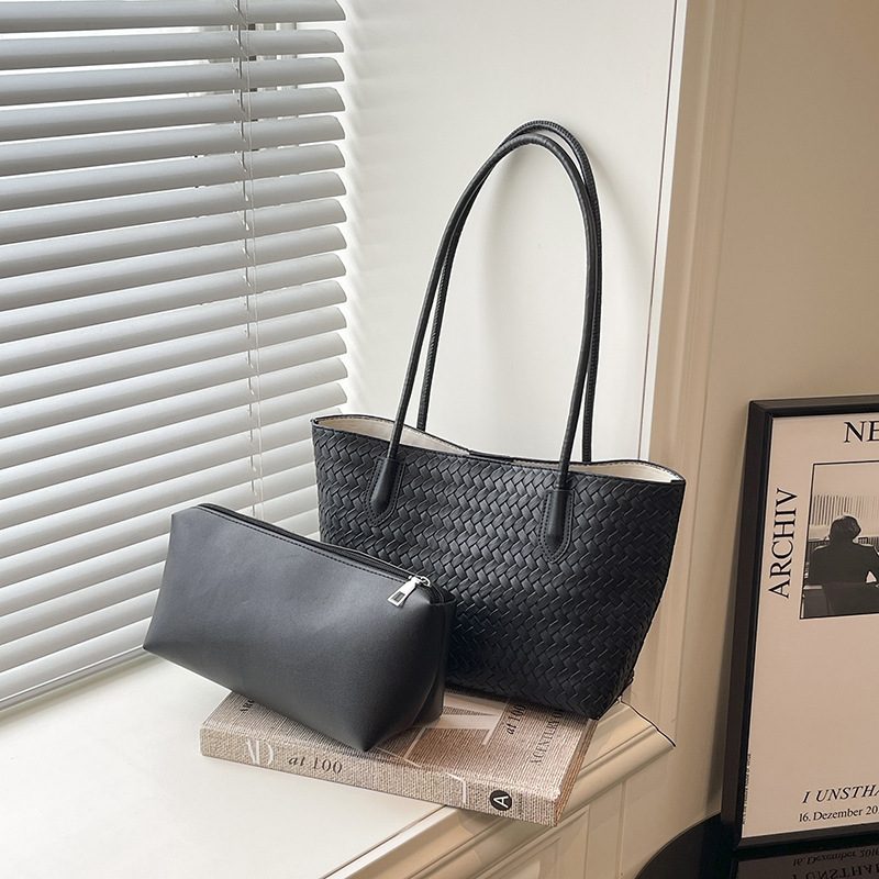 Woven Large Capacity Tote Shoulder Bag view 7