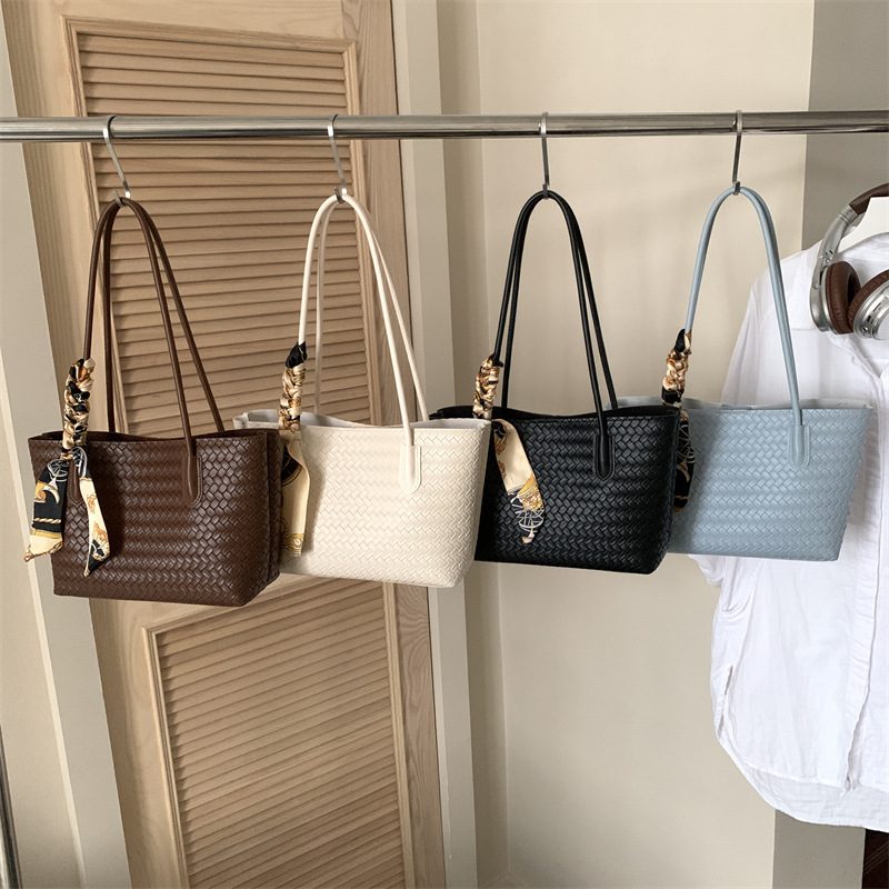 Minimalist Large Capacity Tote Shoulder Bag
