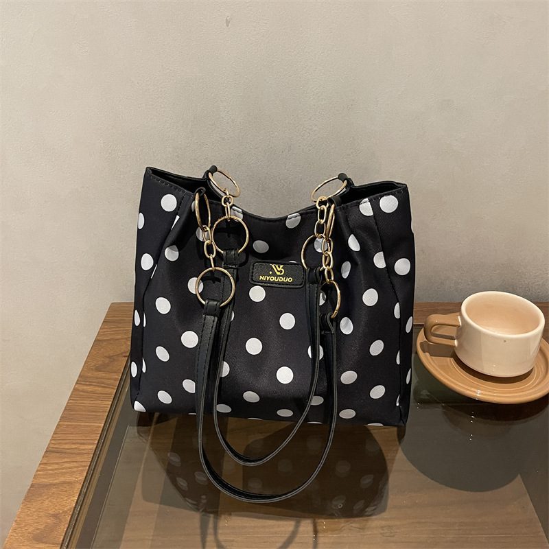 Tas Bahu Tote Polka Dot Kapasitas Besar view 3