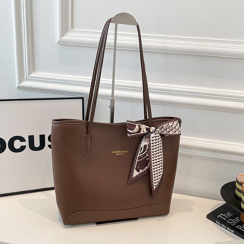 Large Capacity Minimalist Shoulder Tote Bag view 4