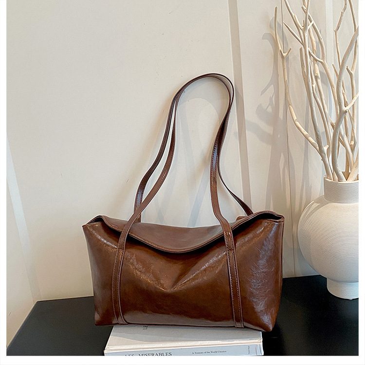 Light Luxury Solid Color Shoulder Tote Bag view 11