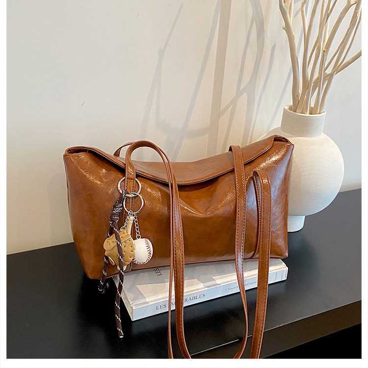 Light Luxury Solid Color Shoulder Tote Bag view 7