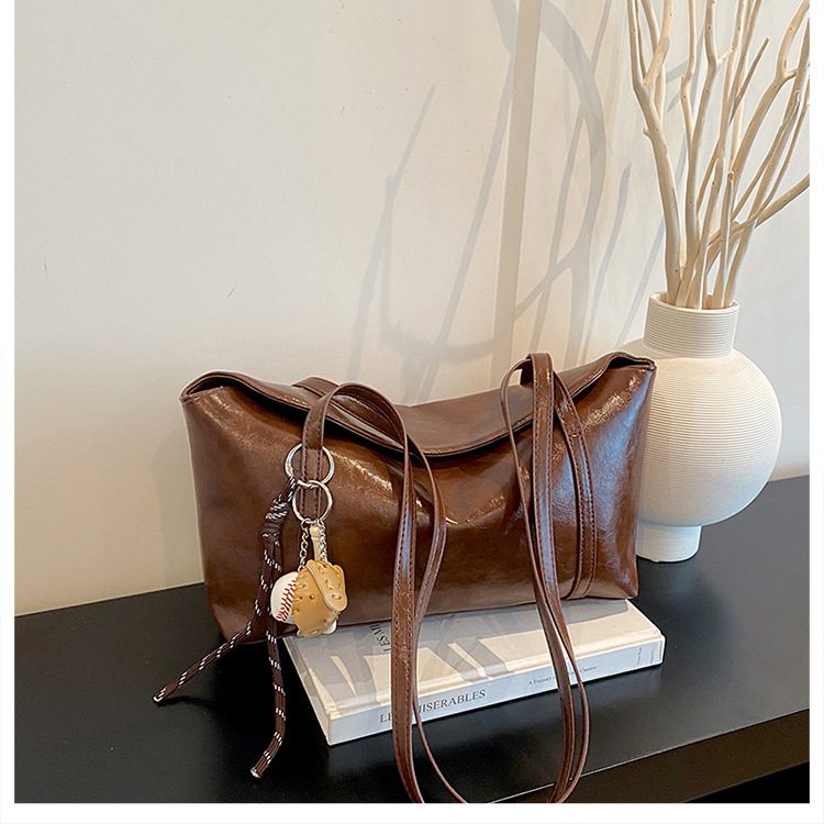Light Luxury Solid Color Shoulder Tote Bag view 8