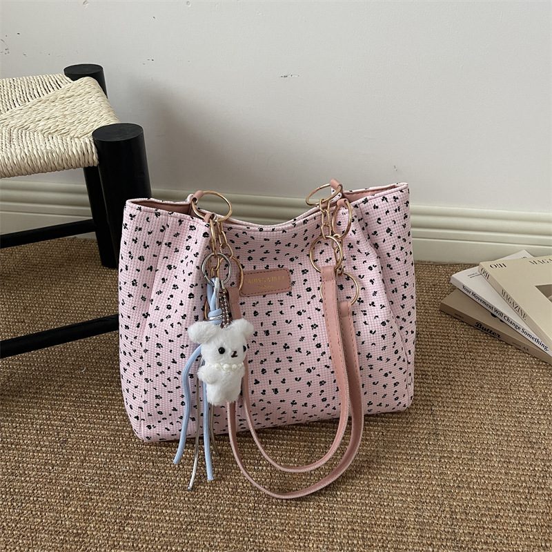 Large Capacity Commuter Shoulder Tote Bag view 2