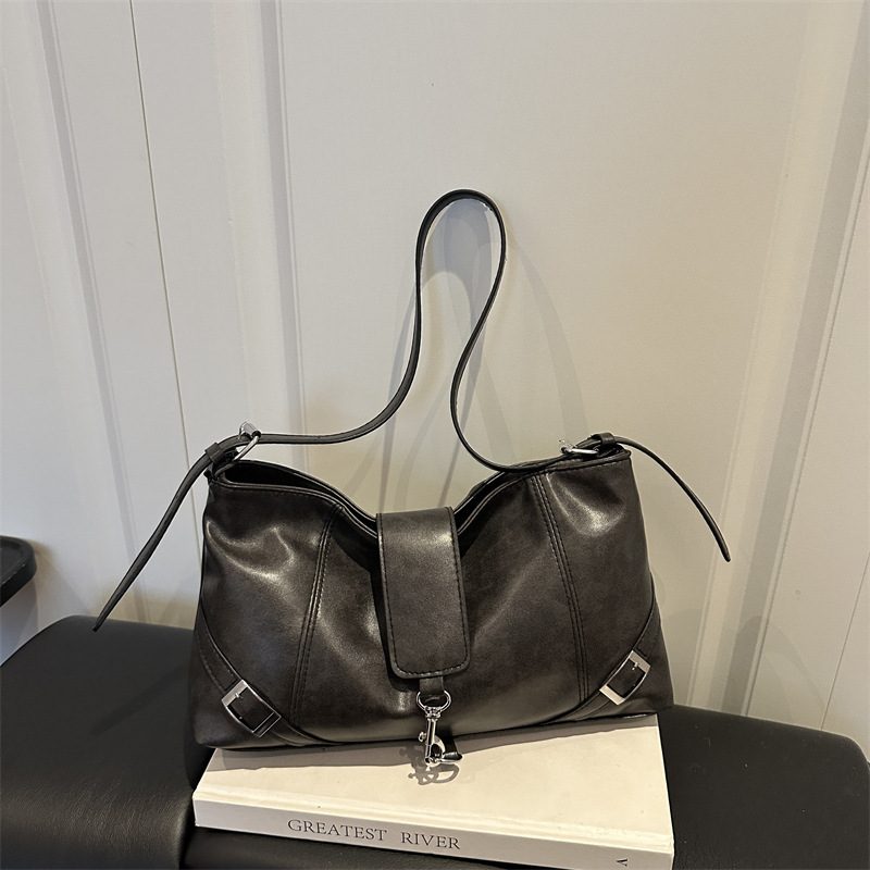 Minimalist Vintage Shoulder Tote Bag view 2