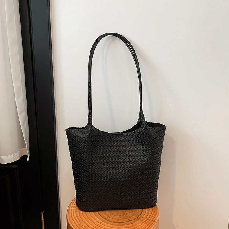 Woven Large Capacity Commuter Tote Bag view 3