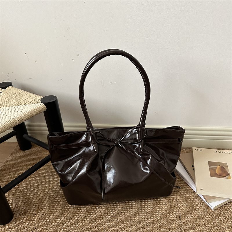 Large Capacity Commuter Top-Handle Tote Bag view 3