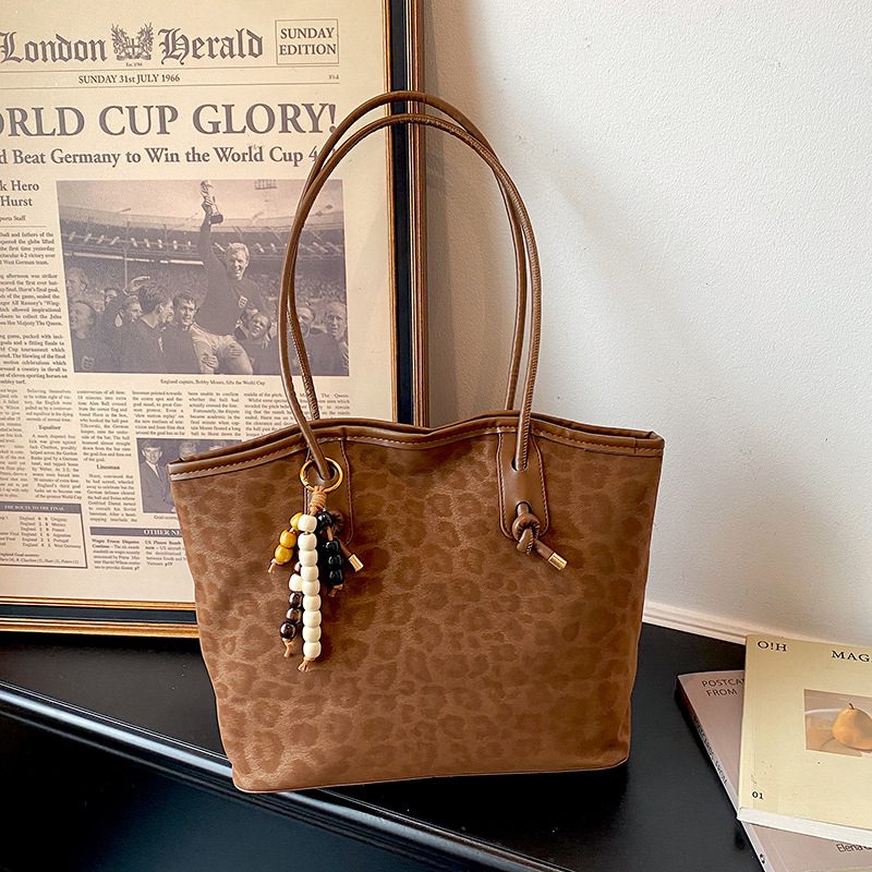 Vintage Matte Top-Handle Tote Shoulder Bag view 4