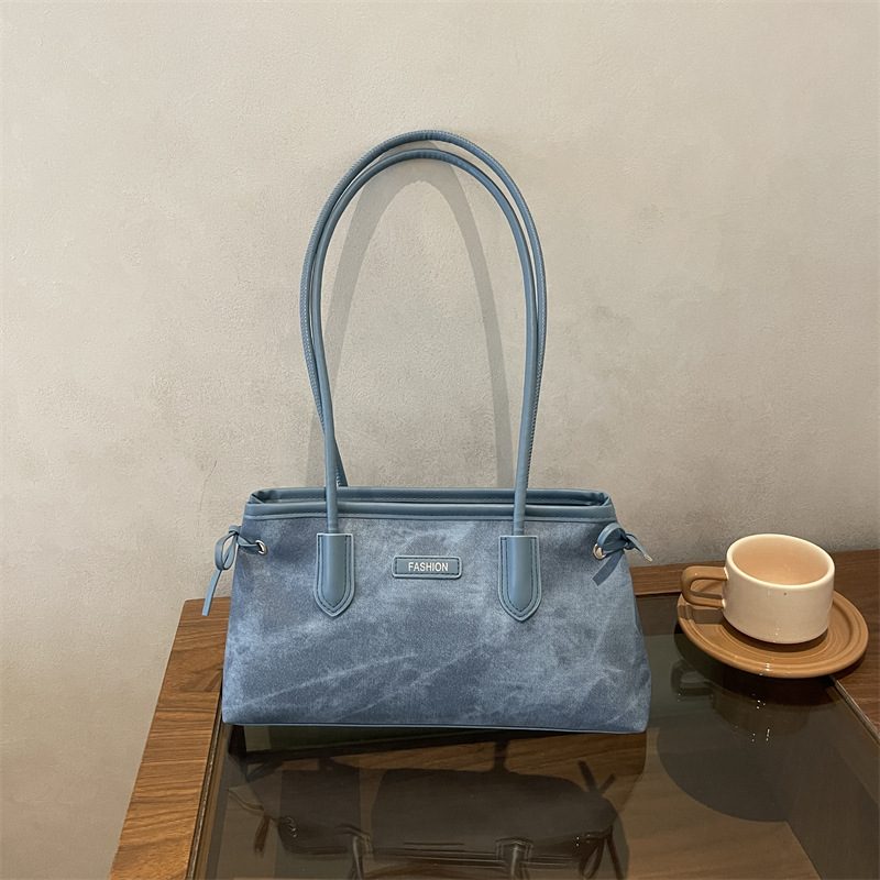 Tas Boston Vintage Matte Bahu view 2