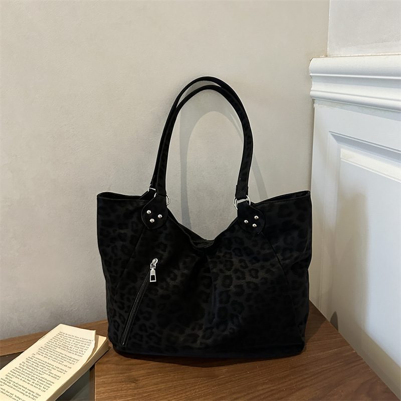 Large Capacity Minimalist Tote Shoulder Bag view 2