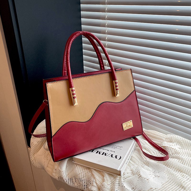 Spliced Large Capacity Top-Handle Shoulder Bag view 2
