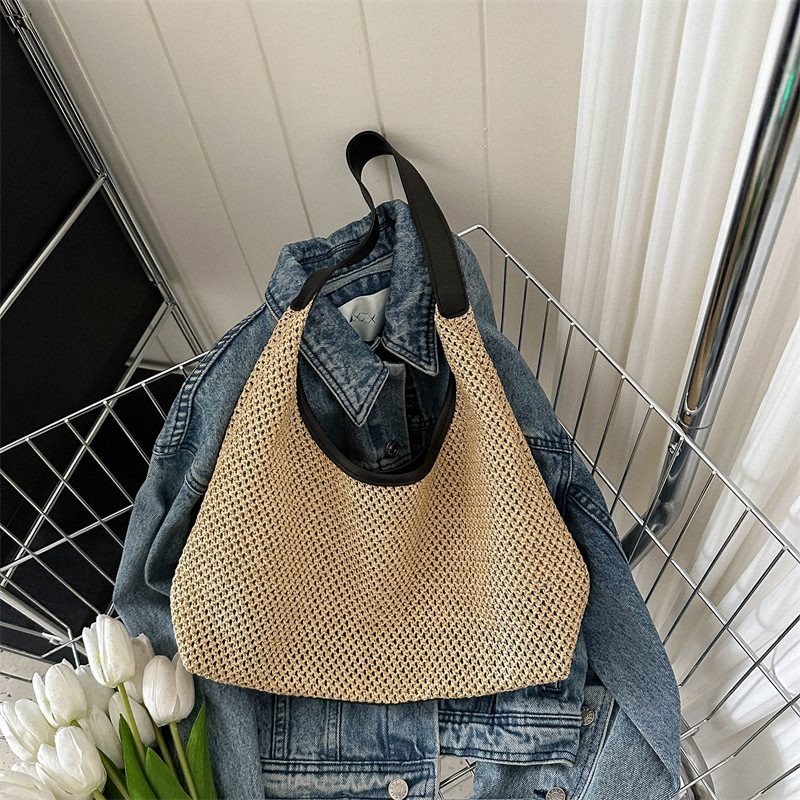 Woven Straw Tote Beach Shoulder Bag view 3
