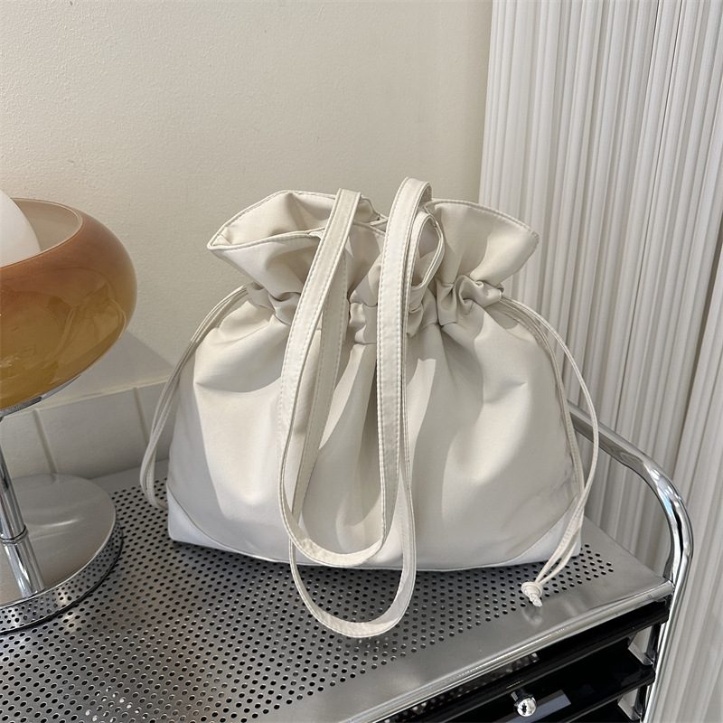 Drawstring Large Capacity Tote Bag view 4