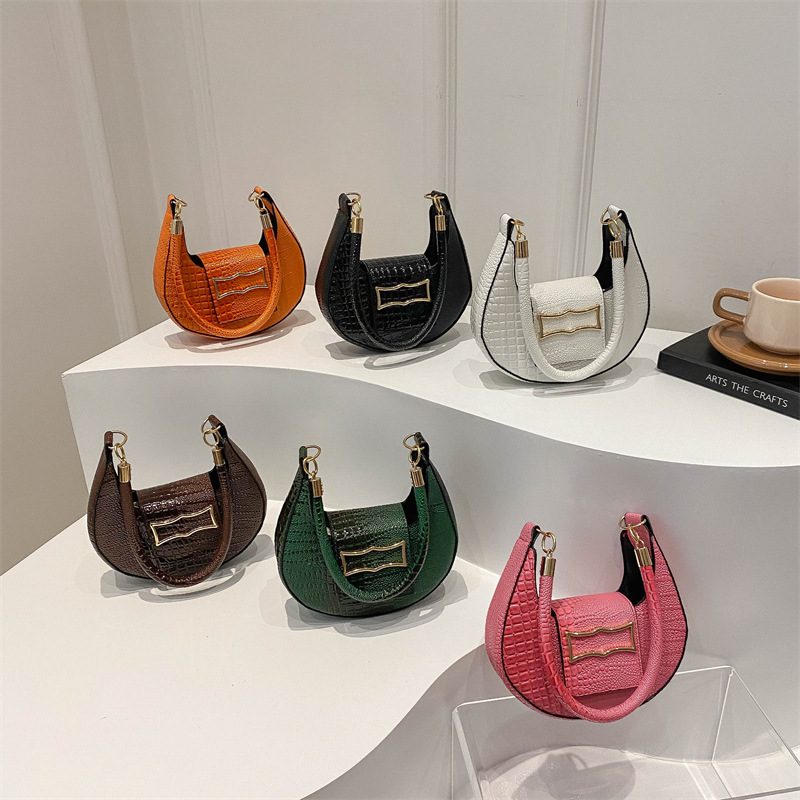 Minimalist Top-Handle Shoulder Bag
