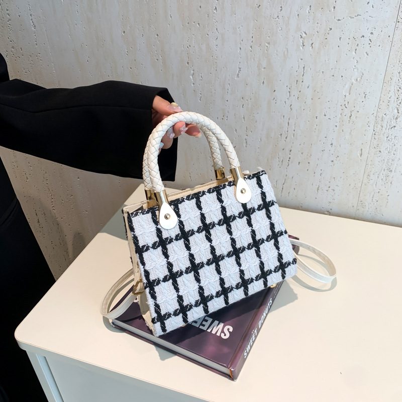 Woolen Top-Handle Large Capacity Tote Bag view 4