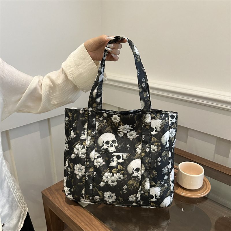 Skull Print Large Capacity Tote Bag view 3