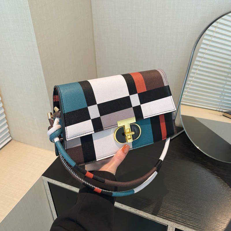 Color Block Plaid Large Capacity Tote Bag view 4