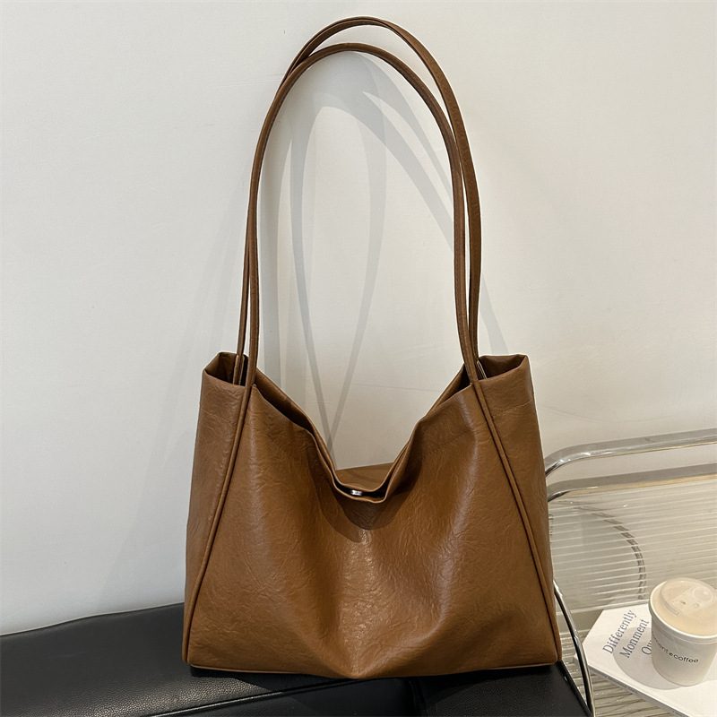 Minimalist Large Capacity Tote Bag view 3