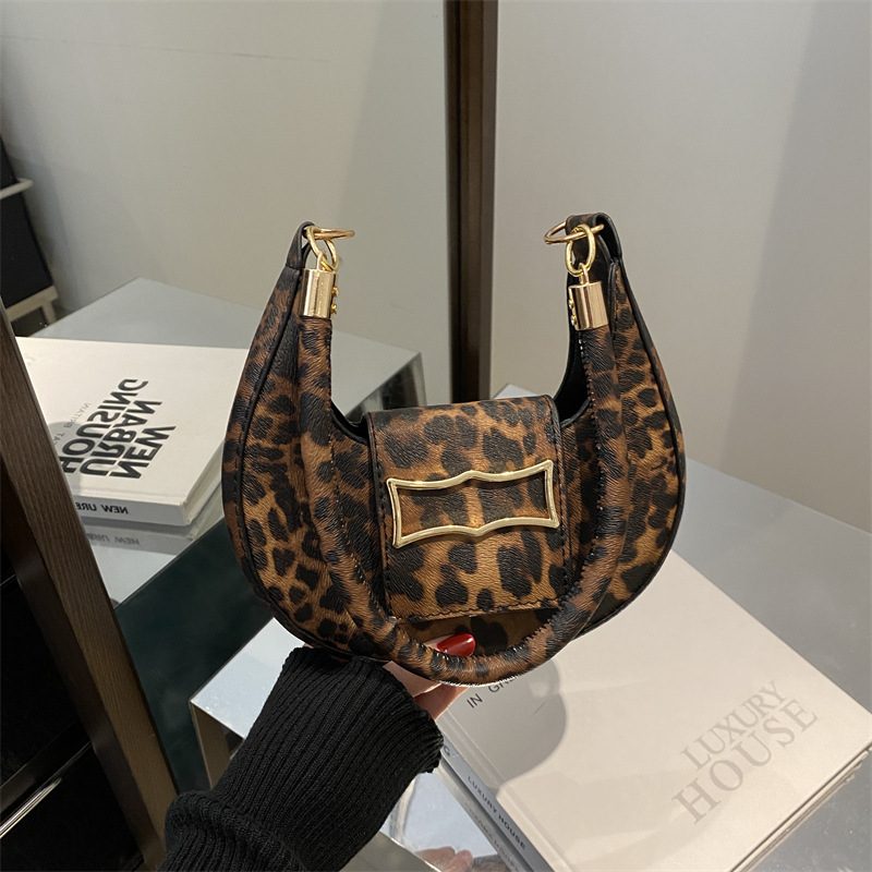 Tas Bahu Top-Handle Motif Leopard view 4