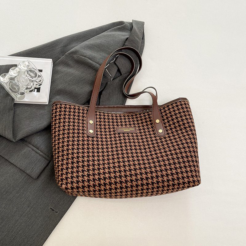 Plaid Large Capacity Tote Shoulder Bag view 10
