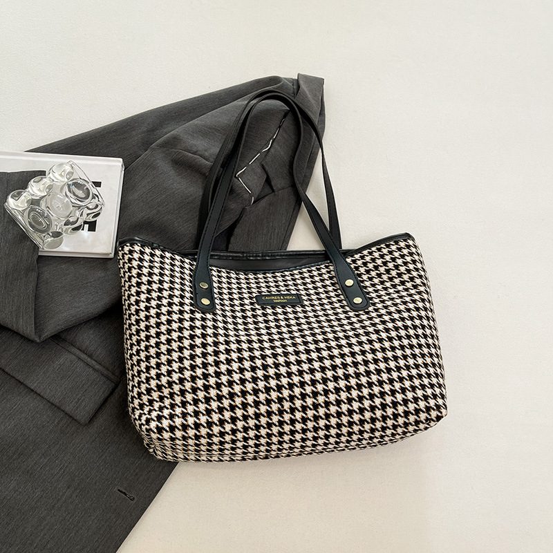 Plaid Large Capacity Tote Shoulder Bag view 7