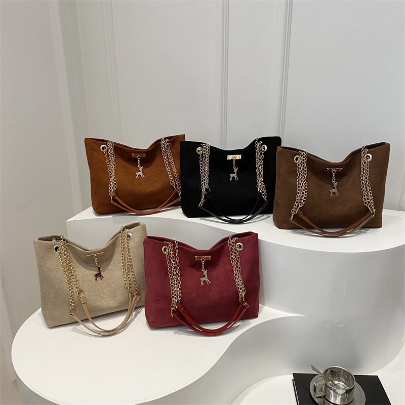 Retro Chain Underarm Tote Shoulder Bag