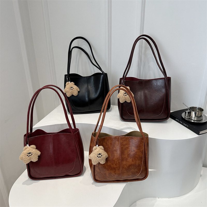 Retro Large Capacity Tote Shoulder Bag