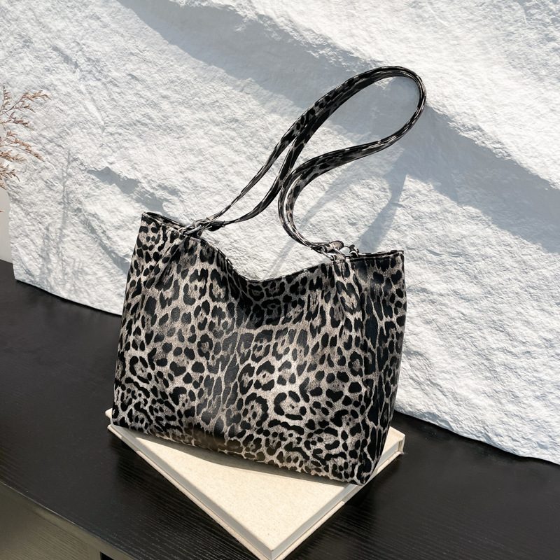 Leopardenmuster Tragetasche mit großem Fassungsvermögen Schultertasche view 2