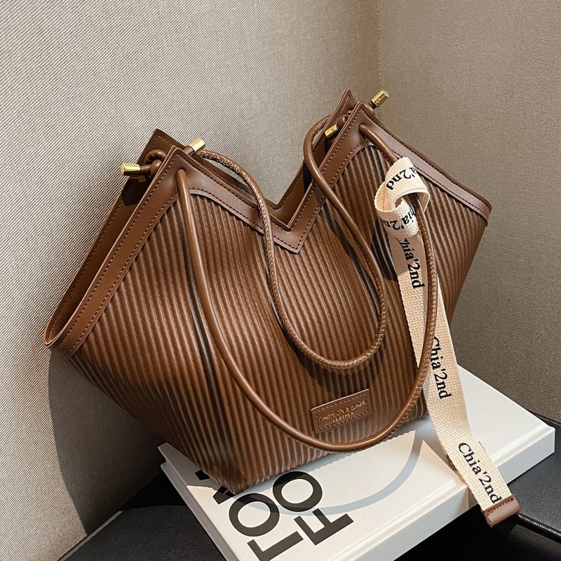 Minimalist Tote Top-Handle Shoulder Bag view 4