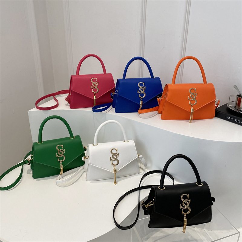 Retro Fringe Top-Handle Shoulder Bag