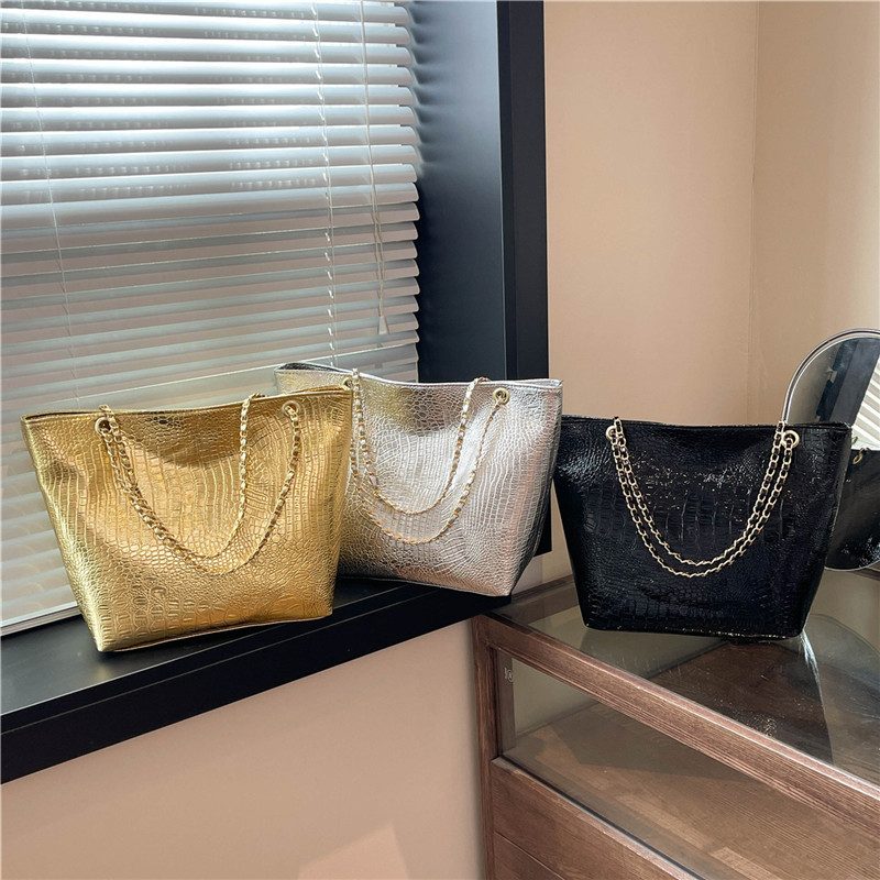 Crocodile Pattern Large Capacity Tote Bag