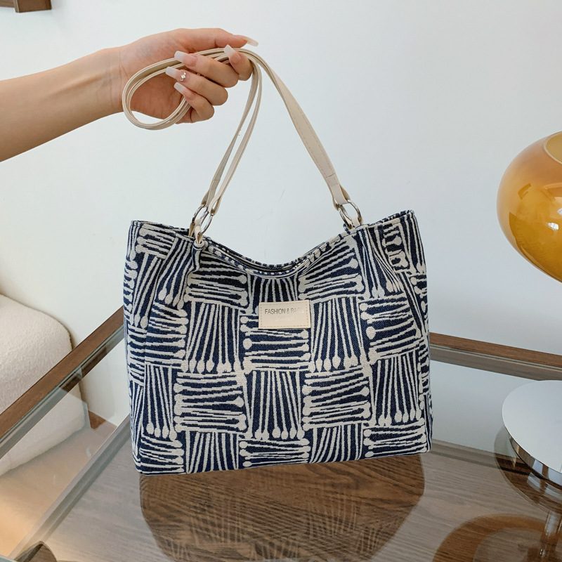 Striped Large Capacity Shoulder Tote Bag view 9