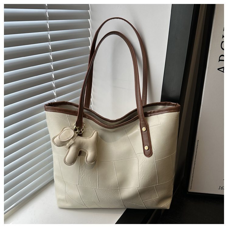 Tas Tote Bahu Minimalis Kapasitas Besar view 7
