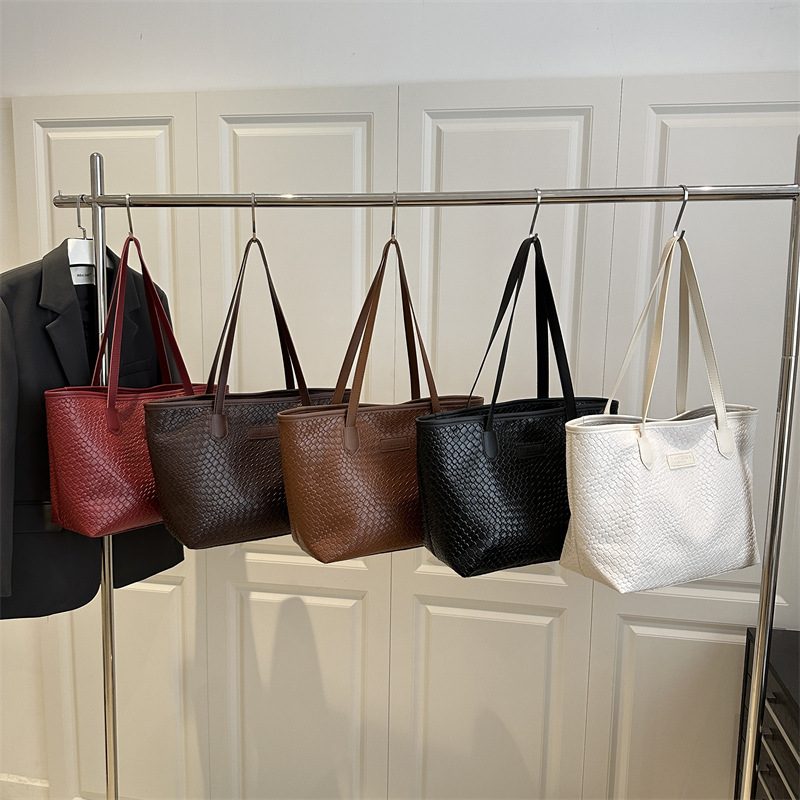 Embossed Large Capacity Shoulder Tote Bag