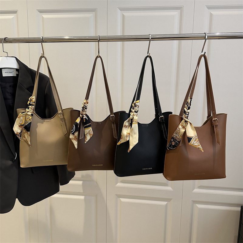 Silk Scarf Large Capacity Shoulder Tote Bag