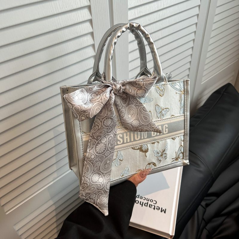 Minimalist Large Capacity Top-Handle Tote Bag view 3